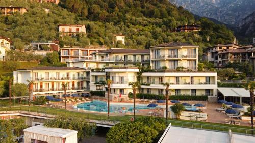 Hotel Royal Village photo 2