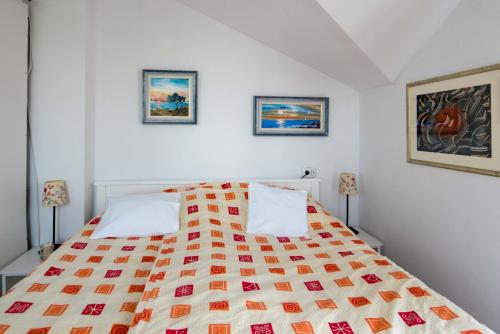 Ein Bett oder Betten in einem Zimmer der Unterkunft Country House Vrbovčanka