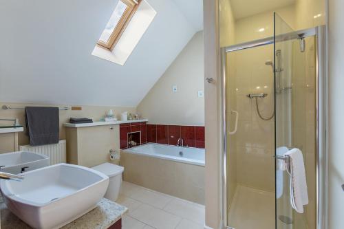 Ein Badezimmer in der Unterkunft Dún Ard