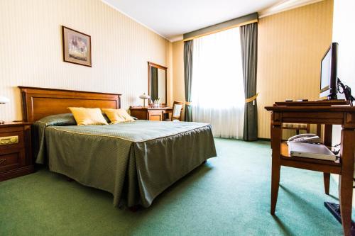 Łóżko lub łóżka w pokoju w obiekcie Stacja Nowa Gdynia Bed & Breakfast