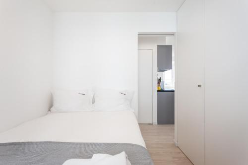 FLH Ajuda Modern Apartment