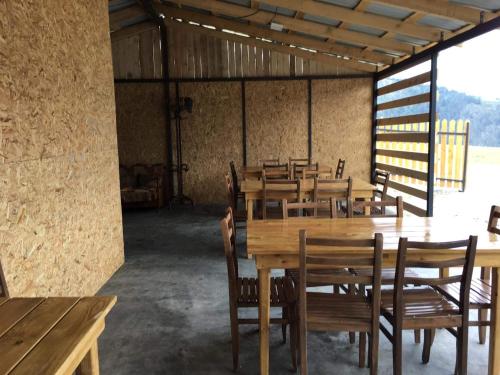 Restoranas ar kita vieta pavalgyti apgyvendinimo įstaigoje Guesthouse Omalo