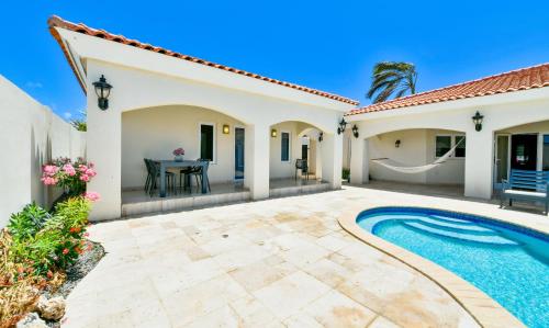  Villa Thalis -  Room  picture :   Air conditioning    Washing machine    Kitchen                   