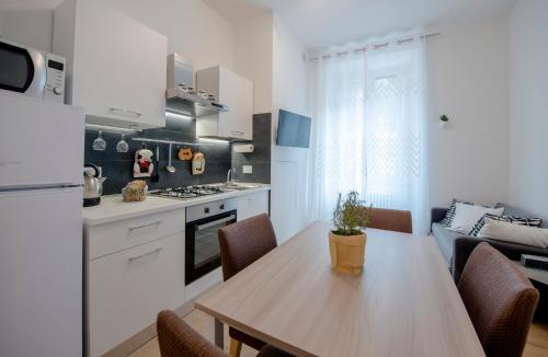 Kuchyň nebo kuchyňský kout v ubytování CASA BIGAZZINI