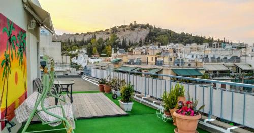 Rooftop studio, Acropolis view!