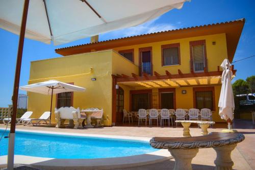 7 bedrooms villa with private pool and enclosed garden at ...