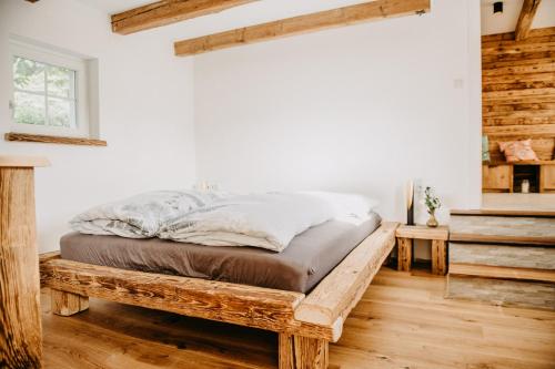 Postel nebo postele na pokoji v ubytování Landhaus K07