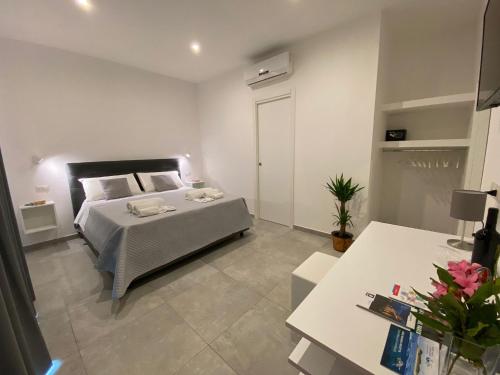 Foto dalla galleria di InVilla Bed&Breakfast - Quality Rooms a Santa Maria di Castellabate