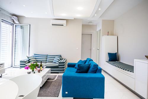 Ruang duduk di Miramare Apartments Pržno