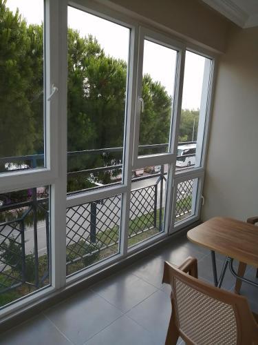 Balkón nebo terasa v ubytování REGA OTEL