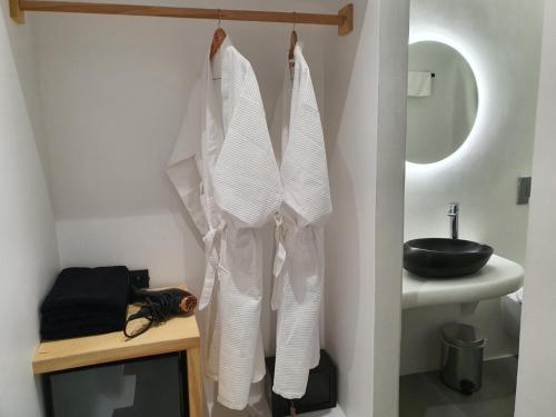 Koupelna v ubytování King's Suites