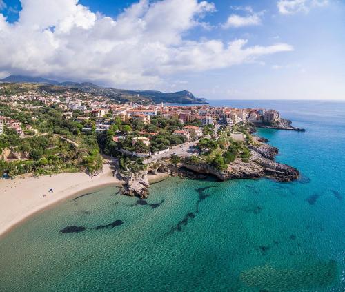 an aerial view of a beach and a city at Finestra sul porto in Marina di Camerota