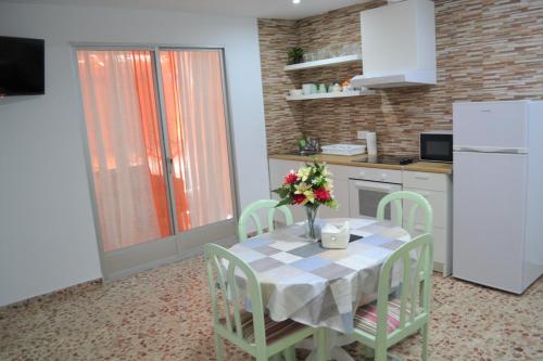 Fantastic 1 bedroom Apartment with Gallery CB6EV
