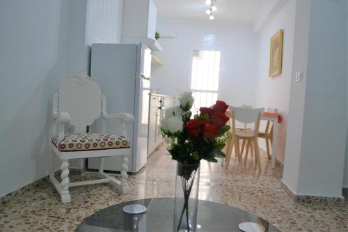 Impressive 1 bed Apartment with a stunning bathroom and Terrace CB4EV