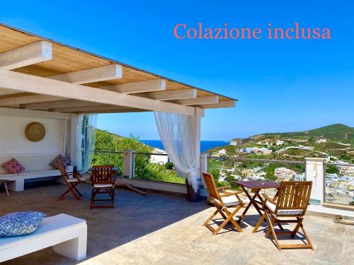 Gallery image of Domus Ɫ Ponza SeaView in Ponza