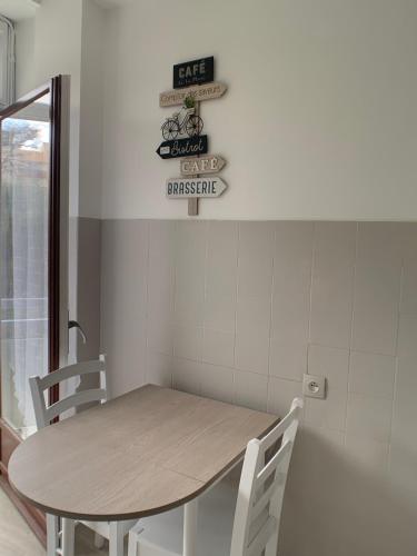 Photo de la galerie de l'établissement OREGON, à Nice