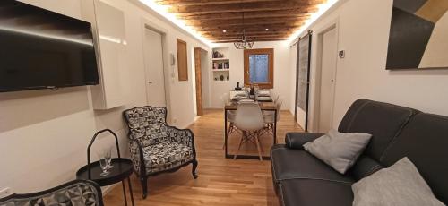 Ve-nice Suite Sartori C4705, Venice, Italy