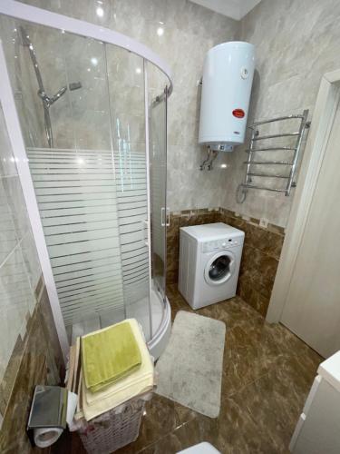 A bathroom at Sea View Kadorr Suite