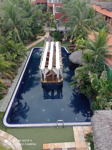 Kolam renang di atau dekat dengan Pousada Presidente Hotel
