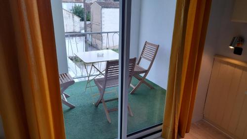 Contact Hotel de France