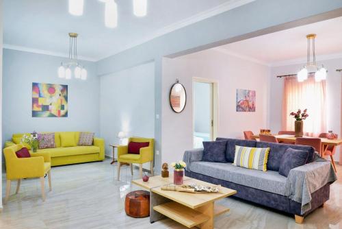 Aristea's Apartment 2nd Floor