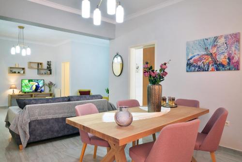 Aristea's Apartment 2nd Floor