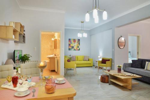 Aristea's Apartment 2nd Floor