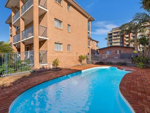 Surfside Palms 14 picture