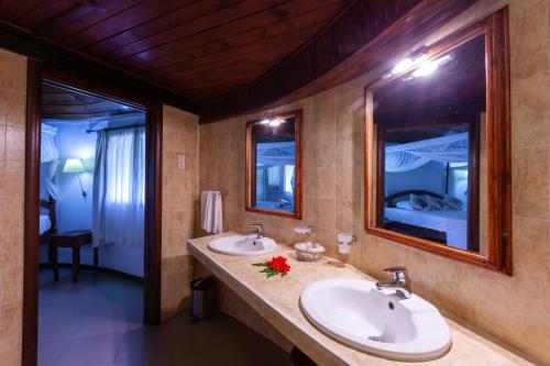 Koupelna v ubytování Hotel Cote d'or Lodge