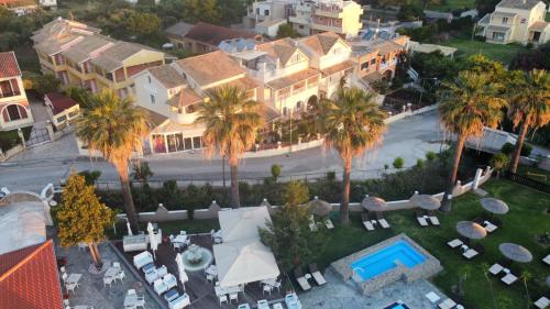 Πισίνα στο ή κοντά στο Angelina Apartments