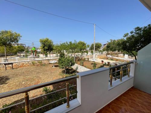 Fotografie z fotogalerie ubytování Villa Soni Oruci v destinaci Ksamil