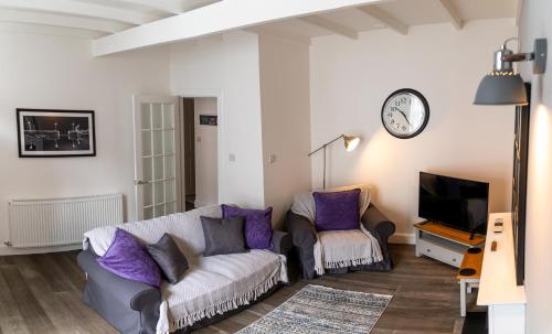 The Old Paint Shop Apartment - Centrally Situated
