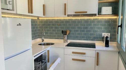 Kuchyňa alebo kuchynka v ubytovaní El Gavell, Terrace Boutique Apartament