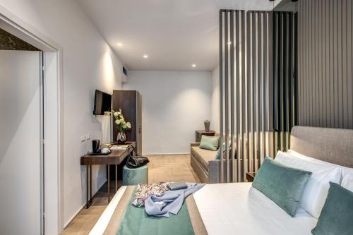 En eller flere senge i et værelse på Hotel 77 Seventy-Seven - Maison D'Art Collection