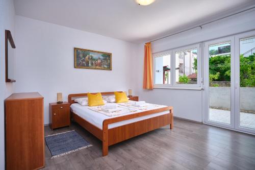 Apartments Sime