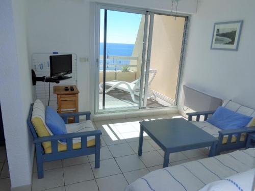 54 M², DOUBLE TERRASSE, ASCENSEUR, PARKING