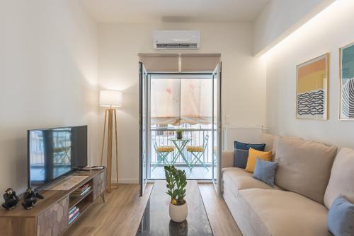 Chic and Comfort Home in Central Athens