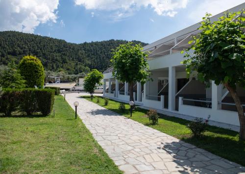 Gallery image of Hotel Rema in Vourvourou