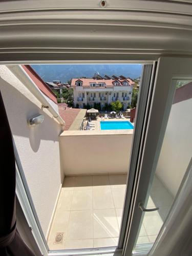 Πισίνα στο ή κοντά στο Nefis Hotel Ölüdeniz