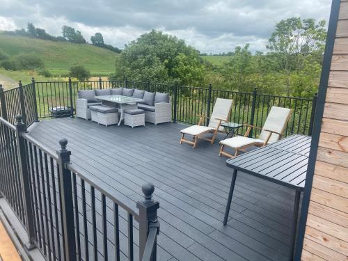 Μπαλκόνι ή βεράντα στο Gorestown Glamping Chalets