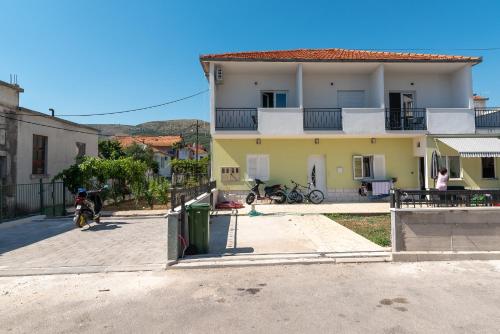 Apartmani Ante & Šime