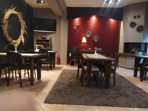 Zdjęcie z galerii obiektu Xenonas Sta Tzakia w mieście Karpenision