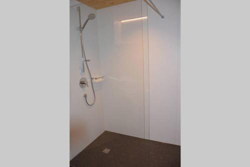 Kylpyhuone majoituspaikassa Beerenhus 115