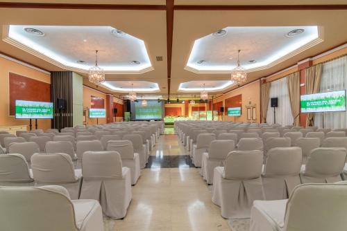 Ruang duduk di Hospedium Hotel Europa Centro