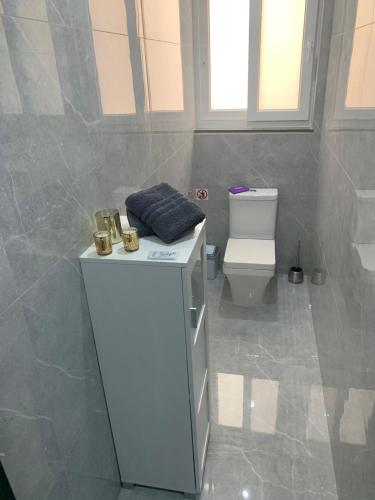 Et badeværelse på Willeg Retreats 7B Luxury Apartment Shared Pool