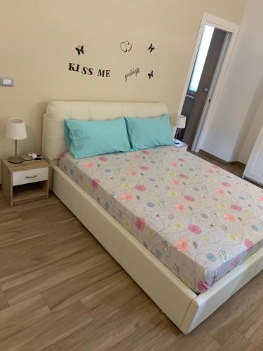 Postel nebo postele na pokoji v ubytování B&B Piano Romano -con parcheggio privato gratuito-
