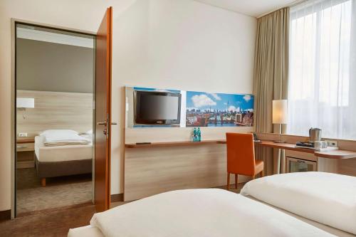 H+ Hotel Berlin Mitte photo 51