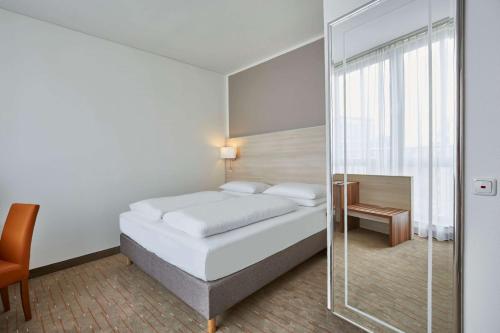 H+ Hotel Berlin Mitte photo 56