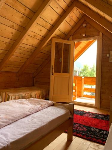 Postel nebo postele na pokoji v ubytování Guest House Ulaj