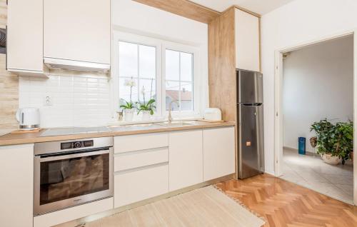 Gallery image of Sunset Apartment with Sea View in Povljana